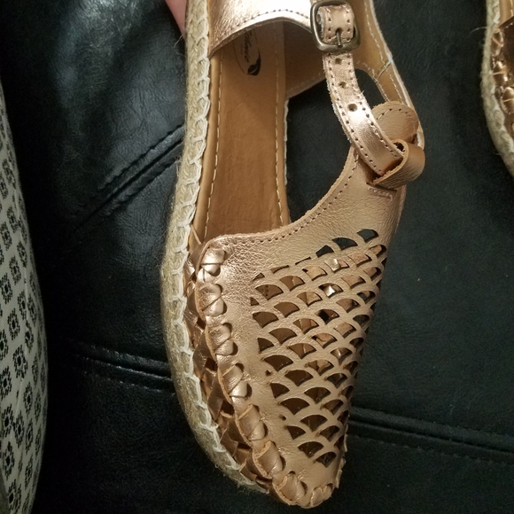 Rose Gold leather flats - Picture 4 of 4